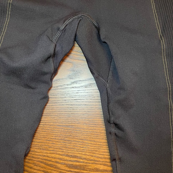 Black Gymshark Seamless Leggings - Picture 5 of 6